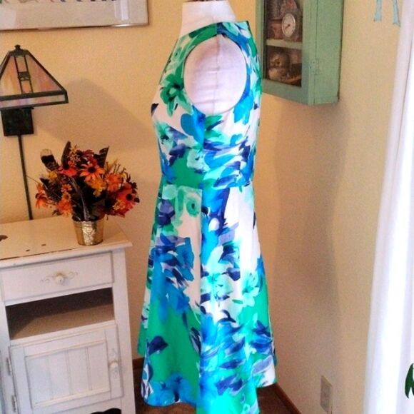 Donna Morgan Fit and Flare Dress - Picture 5 of 13